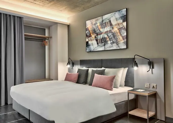 Number 11 St Julian's Malta - Handwritten Collection (adults Only) 3* San Ġiljan